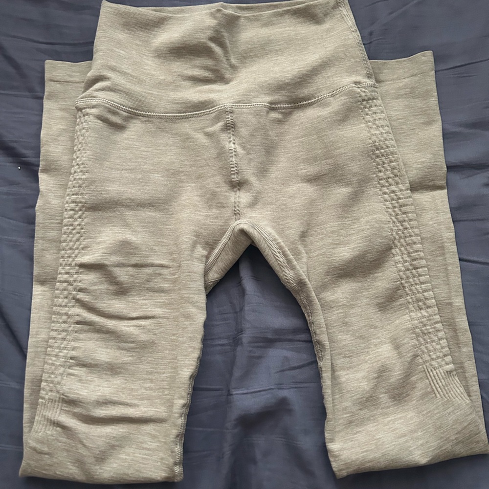 Nude Halo legging